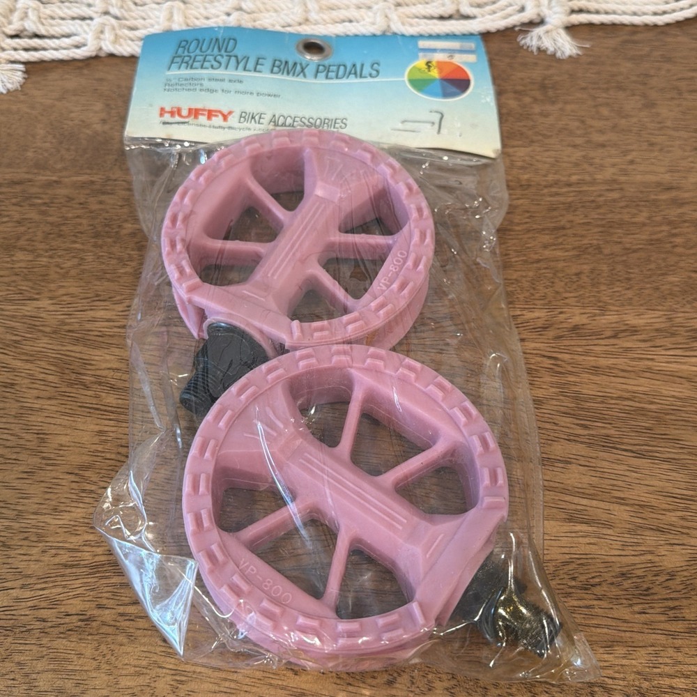 Old School 70s Bmx VP-800 Pedals Plastic 1/2" Carbon Steele Axle Reflectors NEW